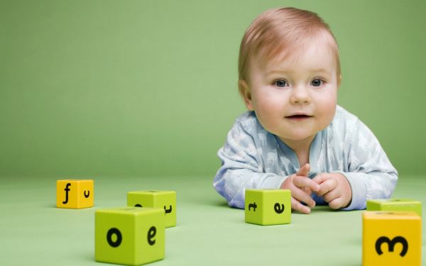 站前代生孩子让生命的奇迹更亲近我们,试管婴儿助力代生孩子